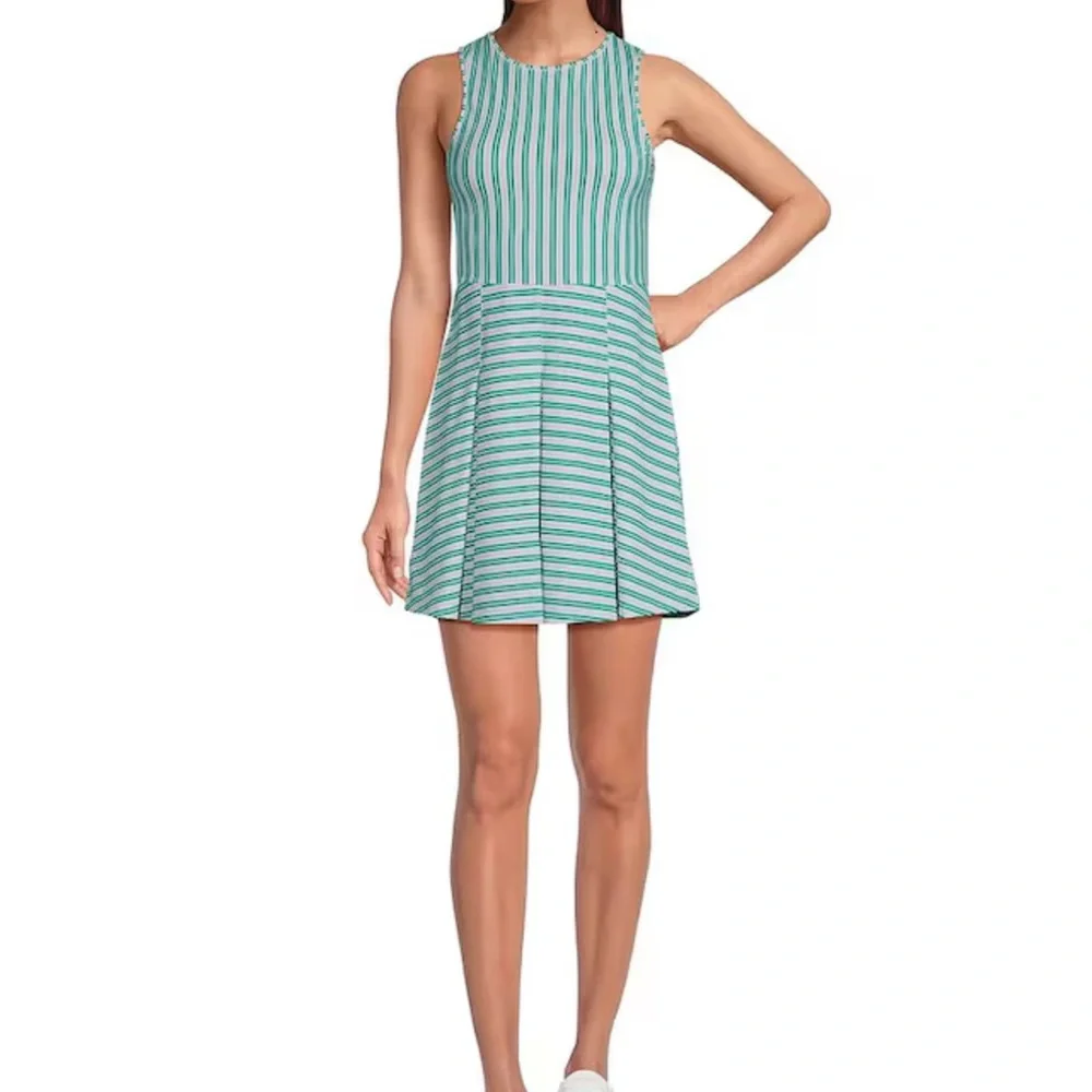 β¨ π Addison Bay Racquet Striped Print Crew Neck Sleeveless Pleated Active πβ¨ - Picture 3 of 15
